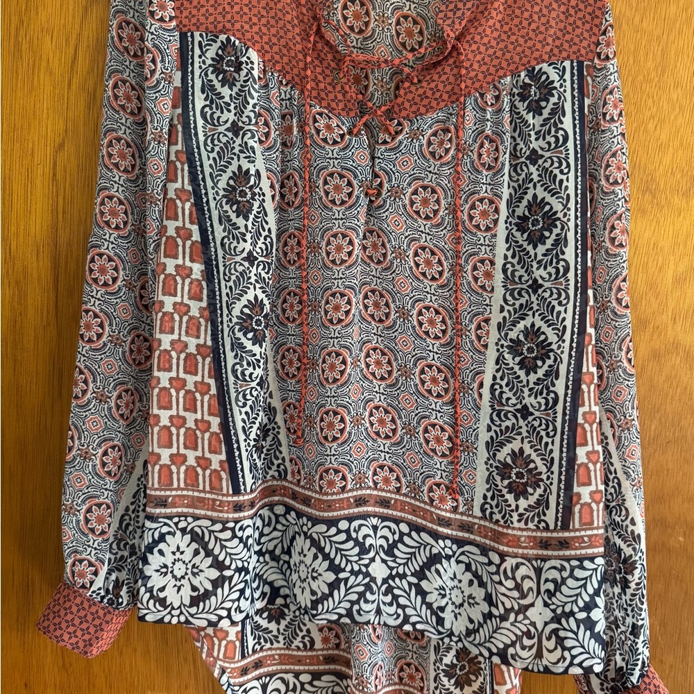 American Rag Red and Blue Patterned Blouse